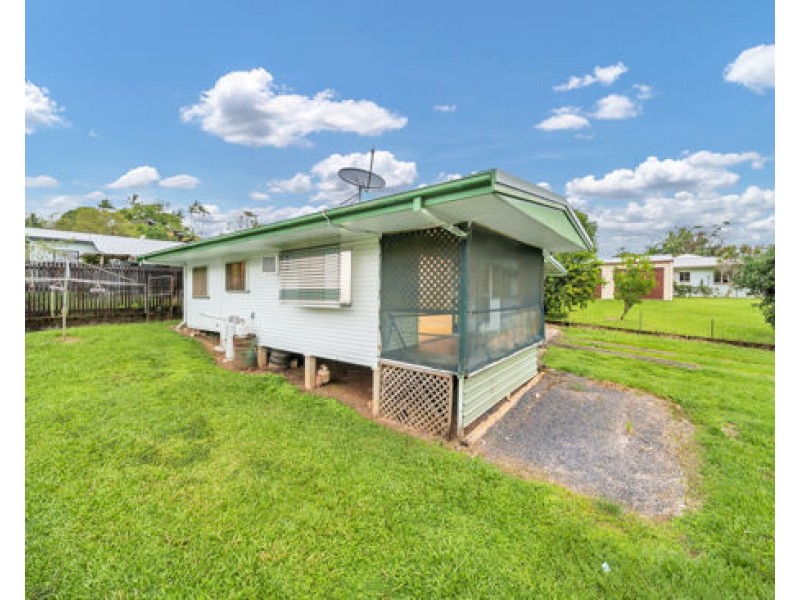 10 Benwell Street, East Innisfail QLD 4860