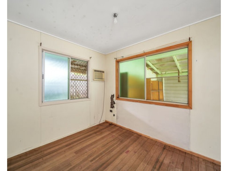 10 Benwell Street, East Innisfail QLD 4860