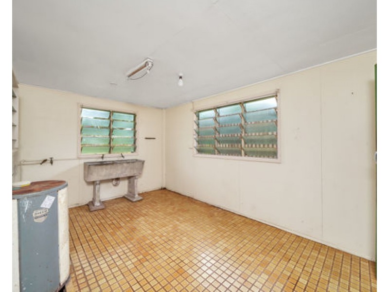 10 Benwell Street, East Innisfail QLD 4860