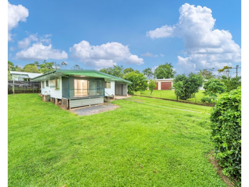 10 Benwell Street, East Innisfail QLD 4860