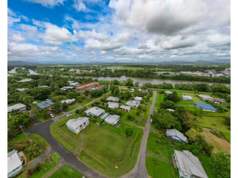 10 Benwell Street, East Innisfail QLD 4860