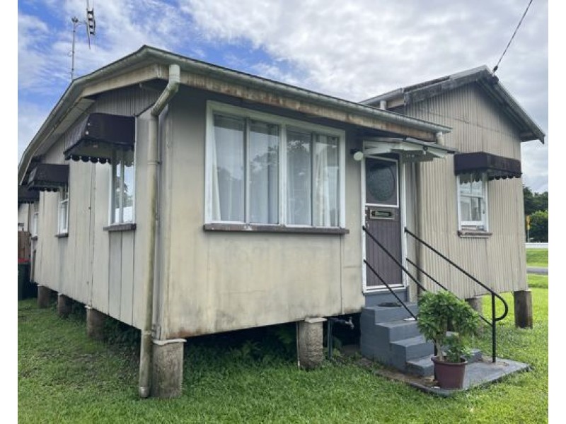 6 Eastwood St, Babinda QLD 4861