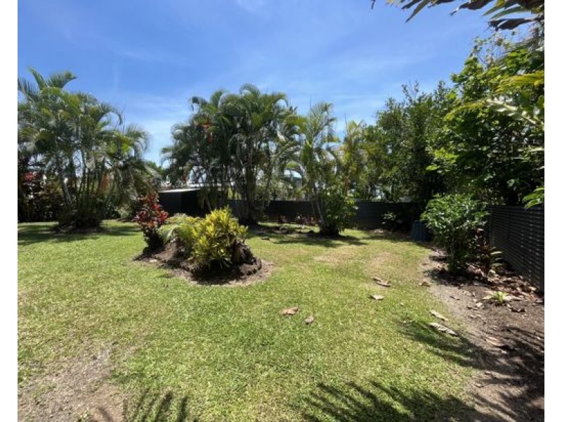 17 Alexander Street, Innisfail Estate QLD 4860