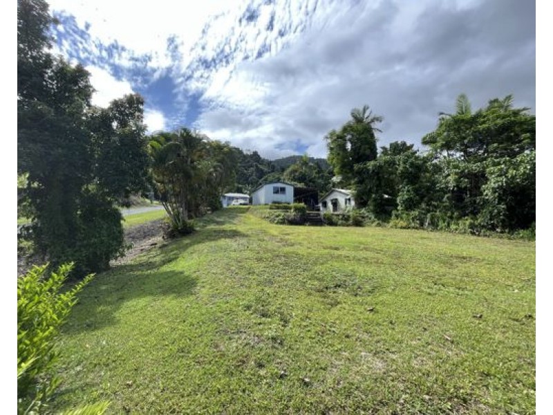 48 Angus St, Babinda QLD 4861