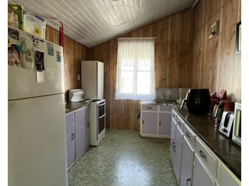 118 Munro Street, Babinda QLD 4861