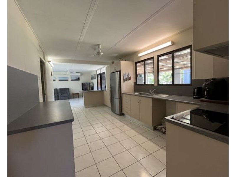 9 Paperbark Street, Bramston Beach QLD 4871