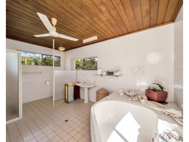 14 Evans Road, Bramston Beach QLD 4871