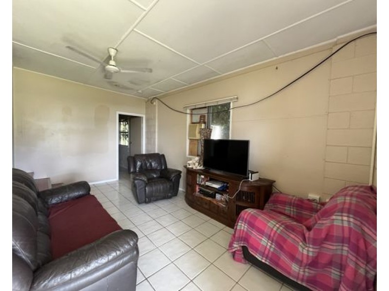68903 Bruce Highway, Deeral QLD 4871