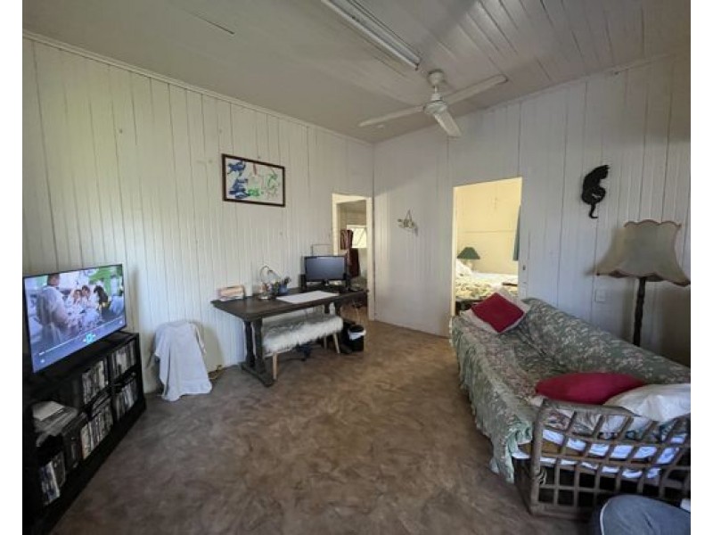 37 EASTWOOD STREET, Babinda QLD 4861