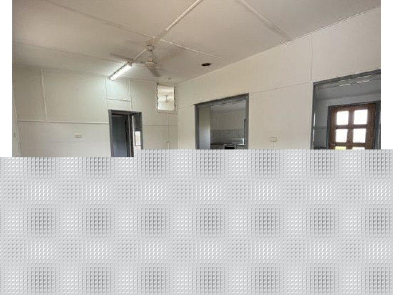 36 Elizabeth St, Flying Fish Point QLD 4860