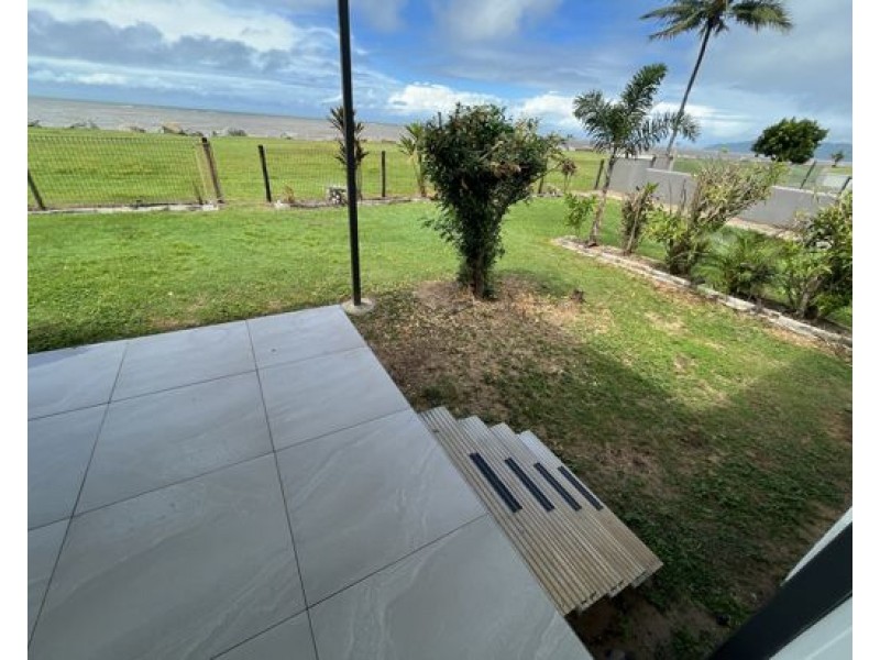 36 Elizabeth St, Flying Fish Point QLD 4860