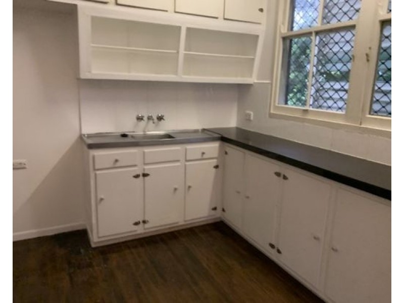 4 Wattle Avenue, Coconuts QLD 4860