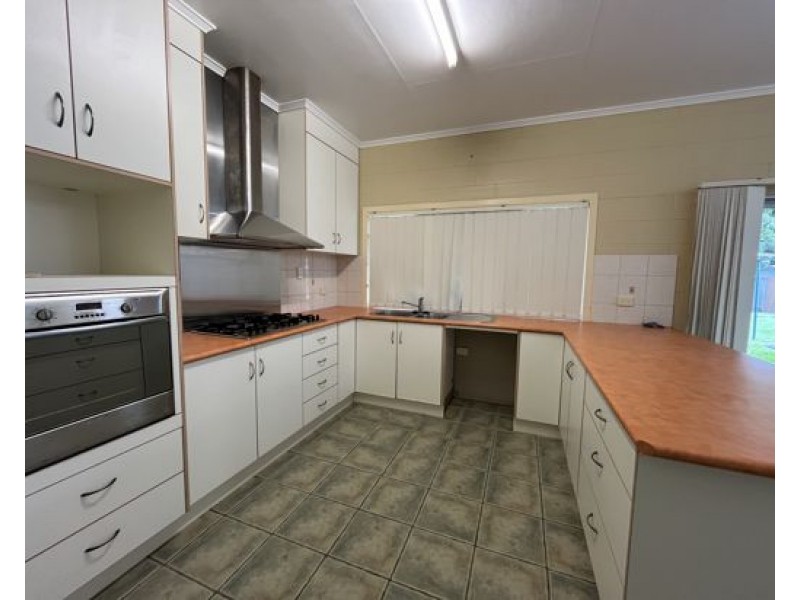 11 Evans Road, Bramston Beach QLD 4871