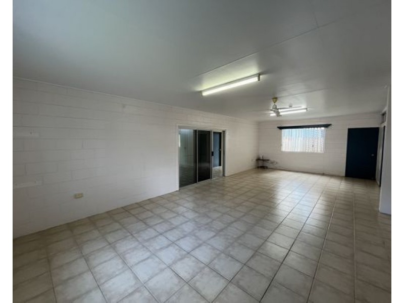 11 Evans Road, Bramston Beach QLD 4871