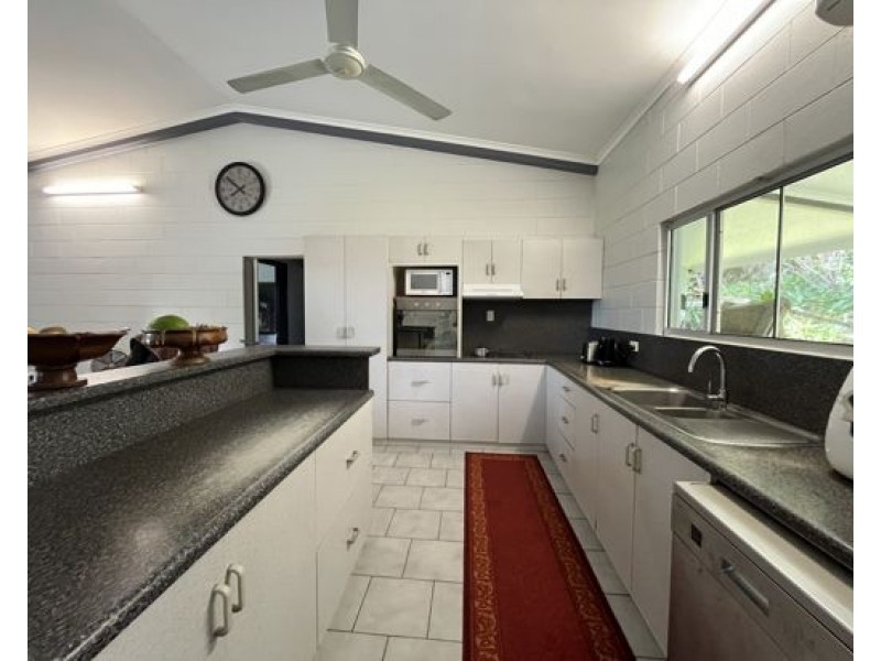 5 Dobbin Road, Warrubullen QLD 4871