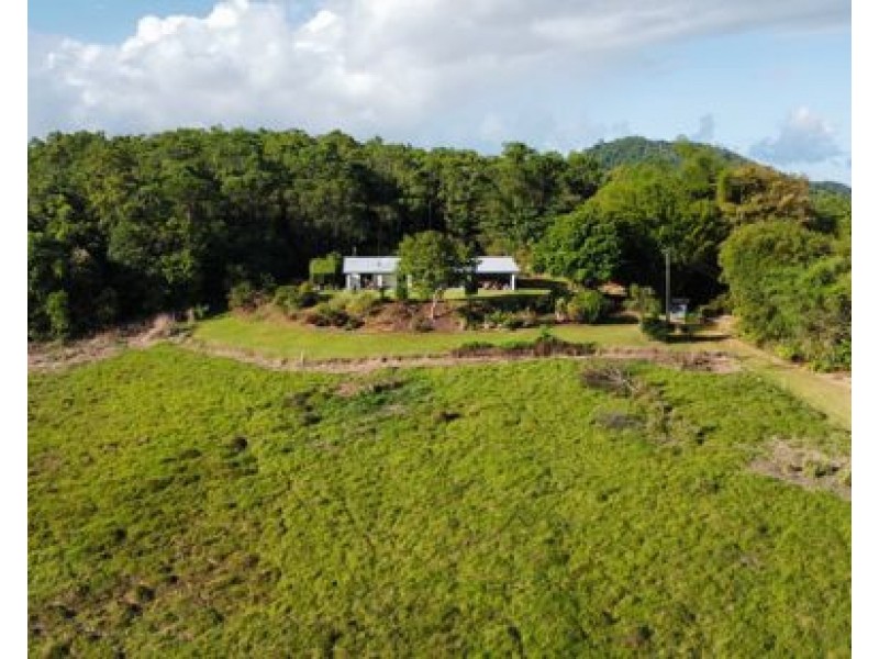 5 Dobbin Road, Warrubullen QLD 4871