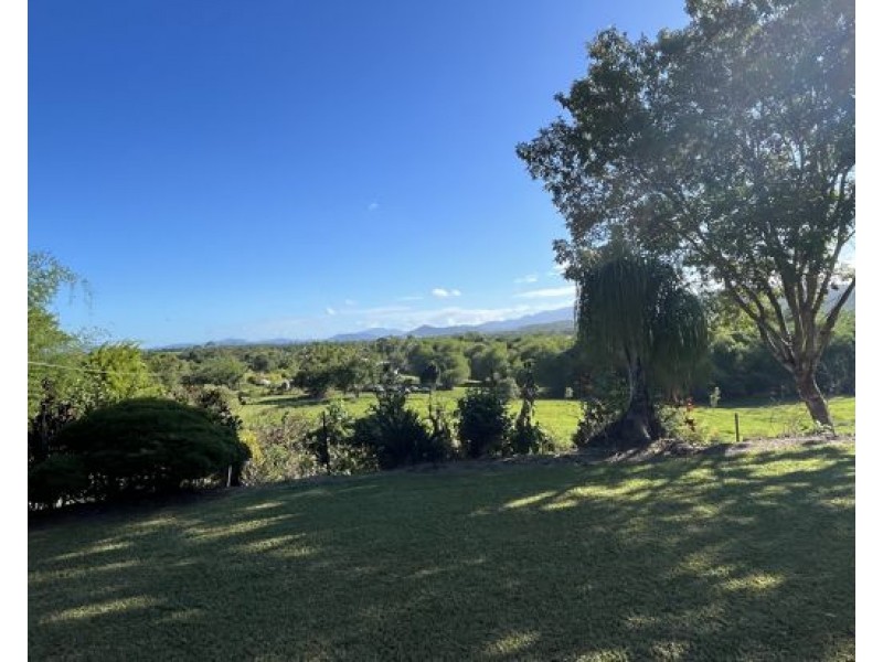 5 Dobbin Road, Warrubullen QLD 4871