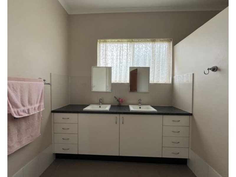 125 Utchee Creek Road, Mena Creek QLD 4871