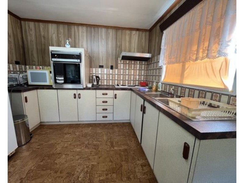 27 Evans Road, Bramston Beach QLD 4871