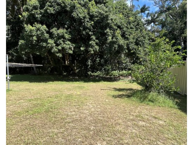 27 Evans Road, Bramston Beach QLD 4871