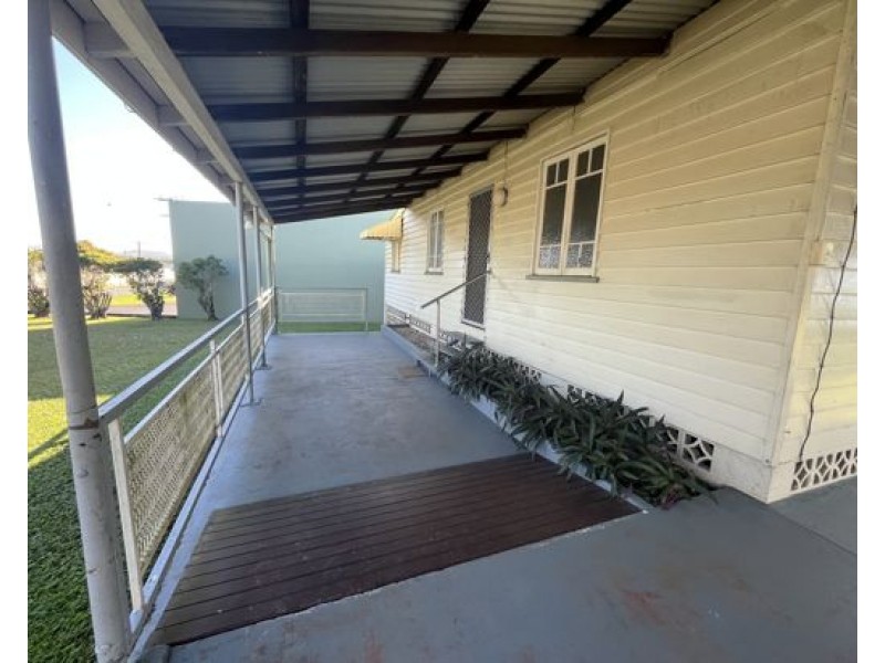 9 Palmerston Hwy, Goondi Hill QLD 4860