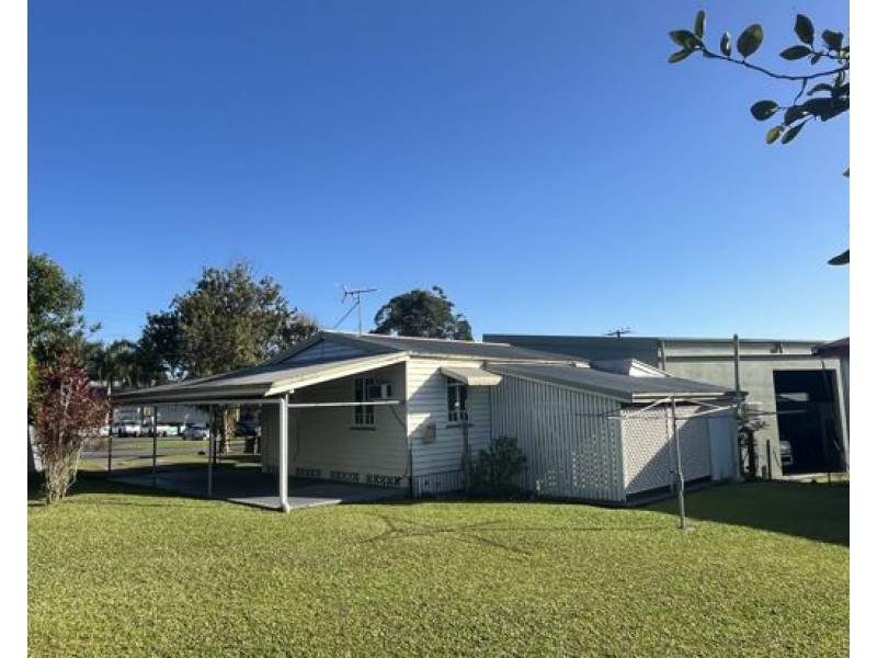 9 Palmerston Hwy, Goondi Hill QLD 4860