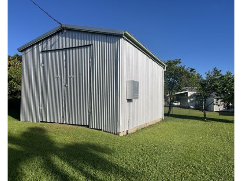 9 Palmerston Hwy, Goondi Hill QLD 4860