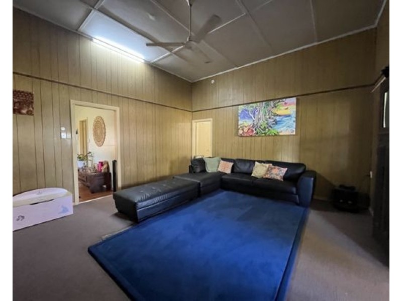 79 McAvoy Street, Daradgee QLD 4860