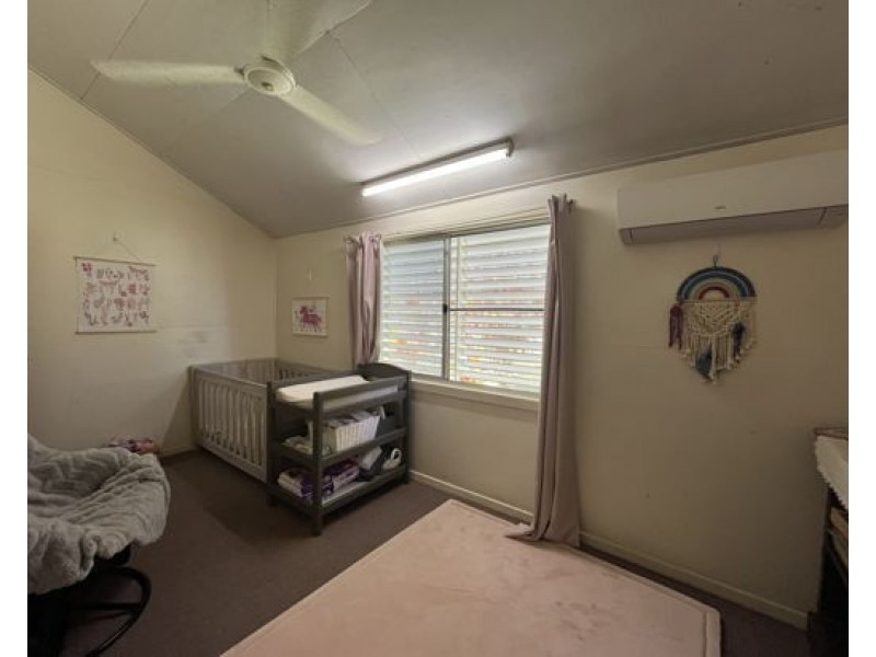 79 McAvoy Street, Daradgee QLD 4860