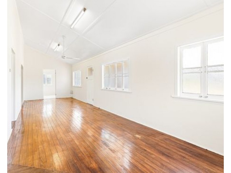 15 Weaver St, Babinda QLD 4861