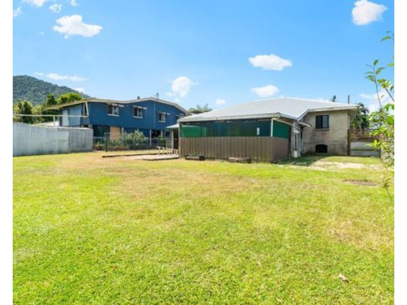 15 Weaver St, Babinda QLD 4861