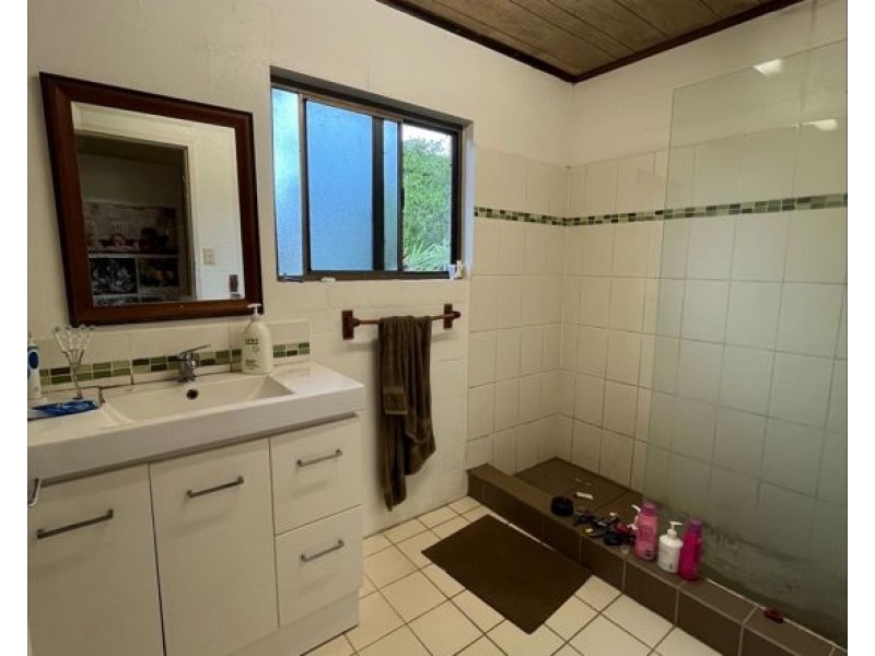 4 Paperbark Street, Bramston Beach QLD 4871