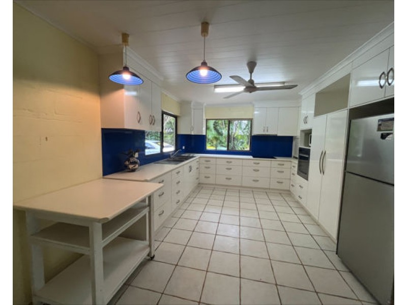 4 Paperbark Street, Bramston Beach QLD 4871