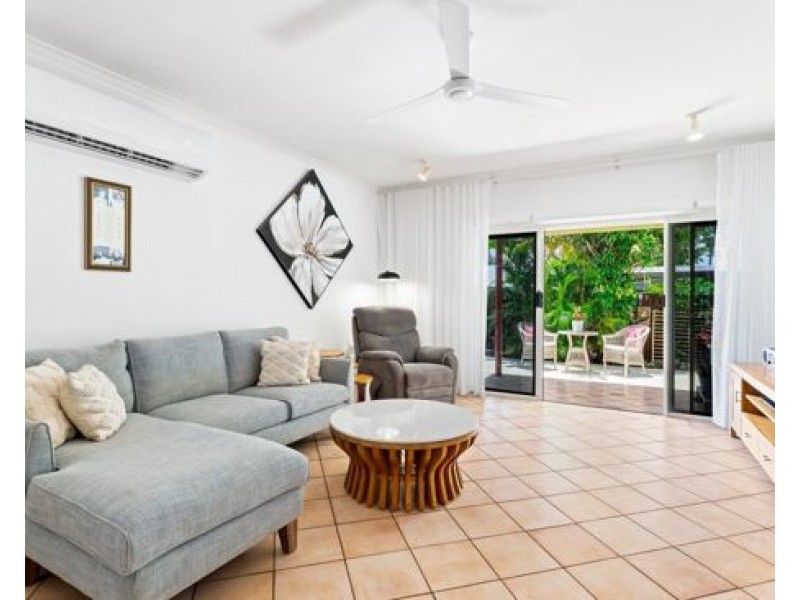 Unit 4 – 2 Bay Road, Coconuts QLD 4860