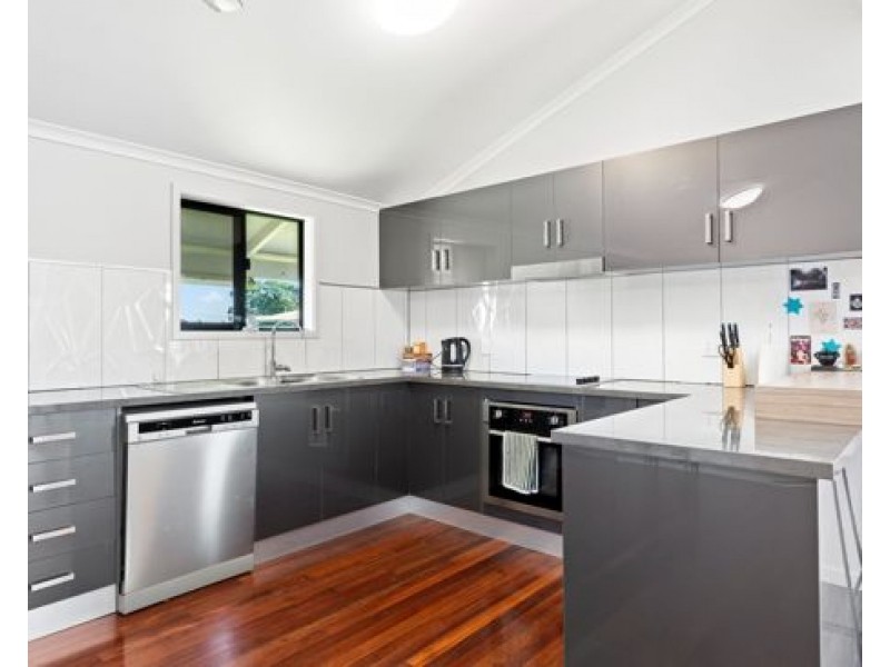 33 Martin Street, East Innisfail QLD 4860