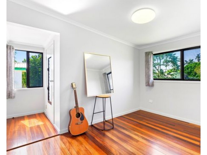 33 Martin Street, East Innisfail QLD 4860