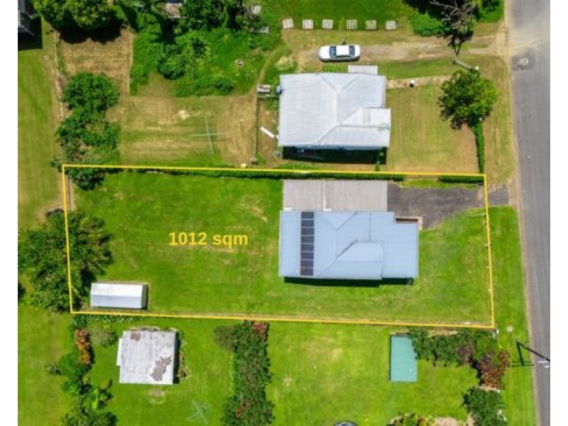 33 Martin Street, East Innisfail QLD 4860