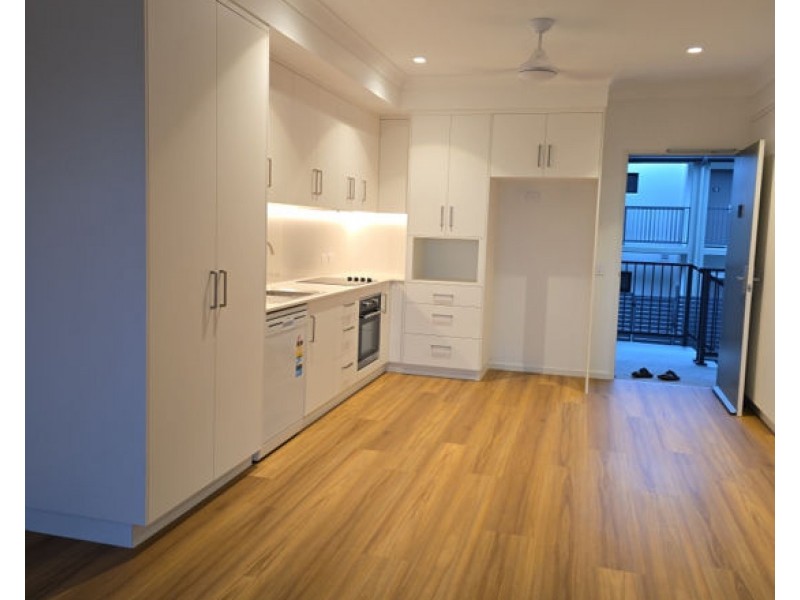 21/80 River Avenue, Mighell QLD 4860