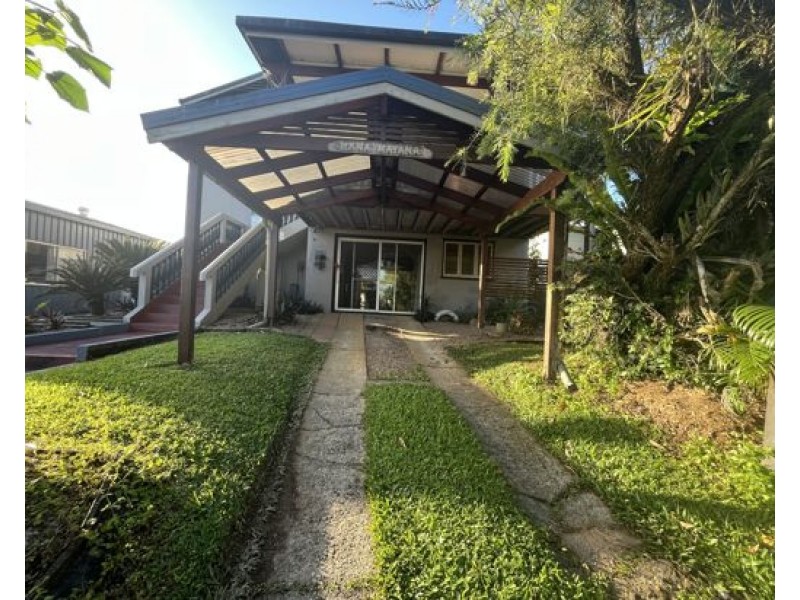 7 Palmerston Drive, Goondi Hill QLD 4860