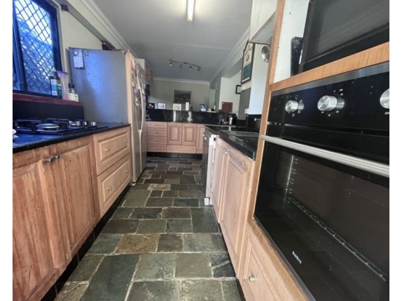 7 Palmerston Drive, Goondi Hill QLD 4860