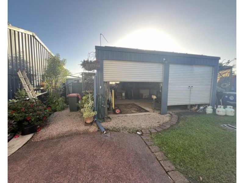 7 Palmerston Drive, Goondi Hill QLD 4860