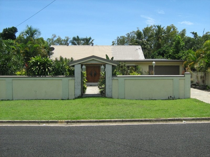 Bramston Beach QLD 4871