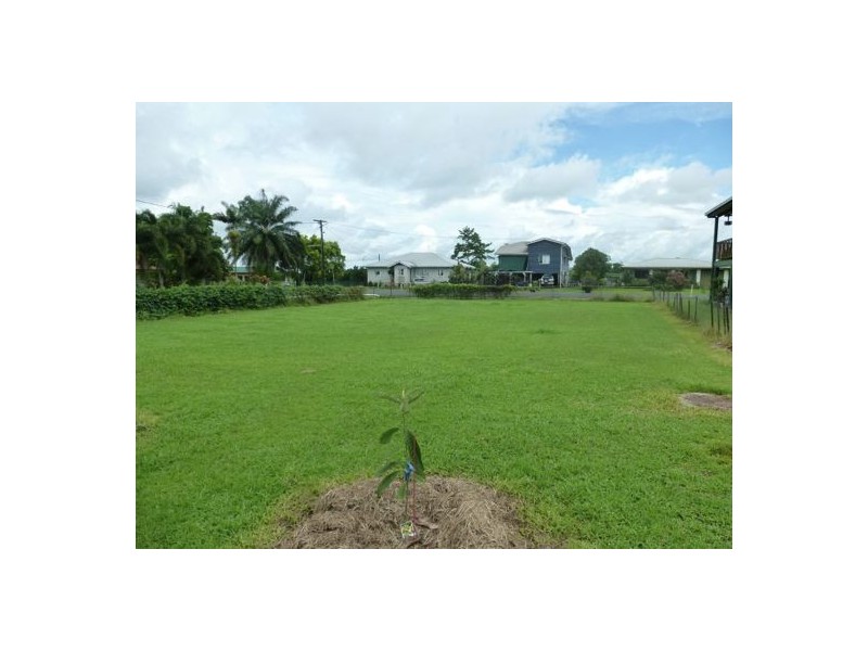 16 Weaver Street, Babinda QLD 4861