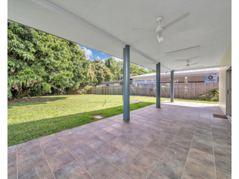11 Evans Rd, Bramston Beach QLD 4871