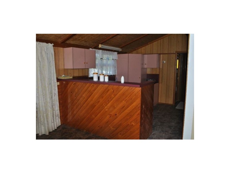 17 Middle Avenue, South Johnstone QLD 4859