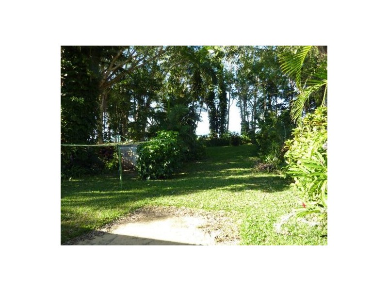 42 Evans Road, Bramston Beach QLD 4871