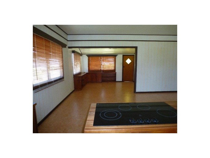 8 Weaver Street, Babinda QLD 4861