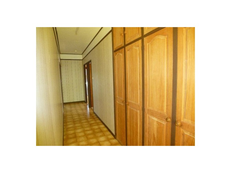 8 Weaver Street, Babinda QLD 4861