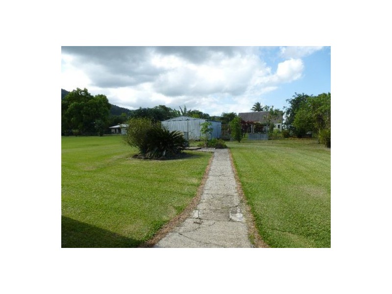 8 Weaver Street, Babinda QLD 4861