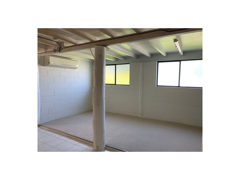 68927 Bruce Highway, Deeral QLD 4871